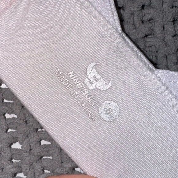 Nine bull women's strappy crisscross sports bra small - Picture 7 of 10